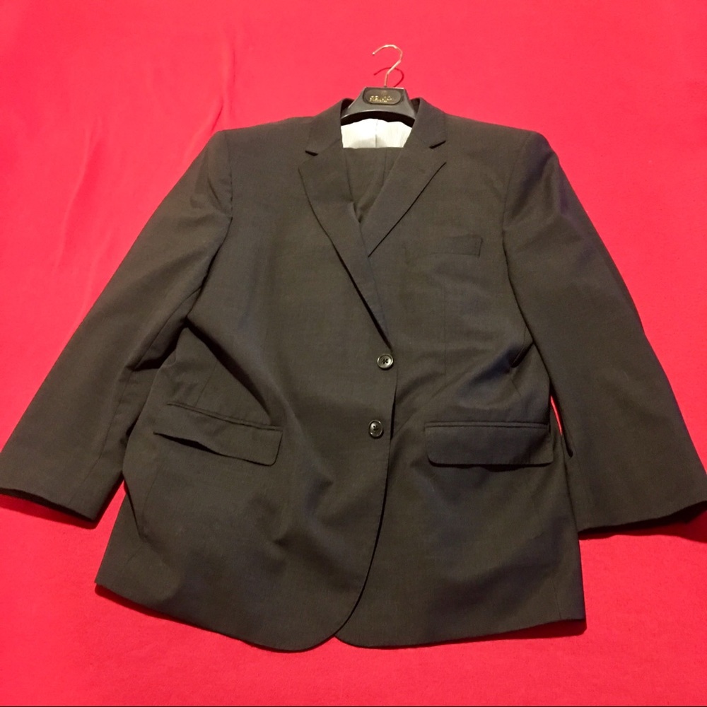 Charcoal Brooks Brothers Explore Suit Madison Fit